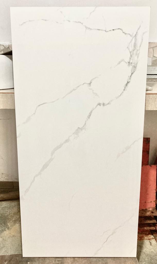 Porcelanato Calacatta Venato 60x120 8.5mm CAJA=2.16m2 Trae 3 Piezas